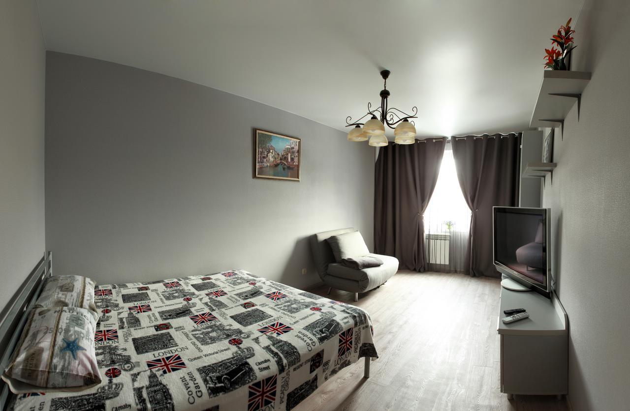 Apartment Obolon metro station Kiev Esterno foto
